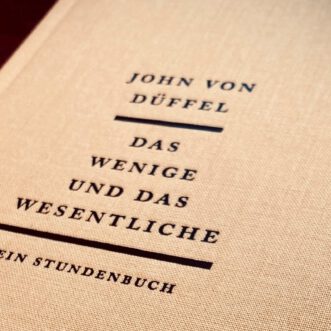 This is a good book #10: “Das Wenige und das Wesentliche” by John von Düffel